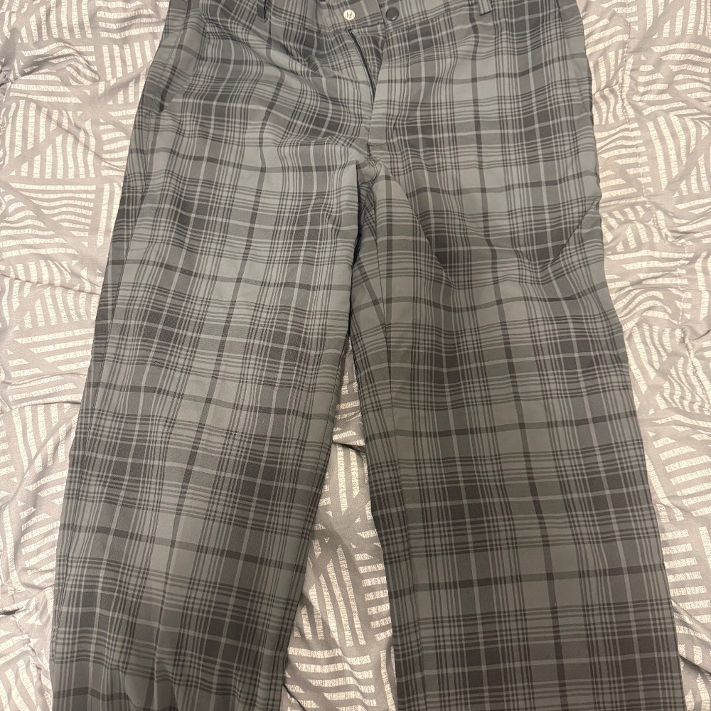 Nike Golf Pants Dri Fit Dry Tour Performance Black Gray Plaid Mens Size 32x30